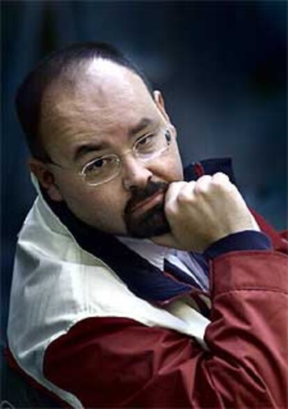 El escritor Carlos Ruiz Zafón.