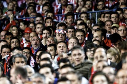 Caras de angustia durante un ataque del Bayern de Múnich.