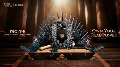Teléfono realme 15 Pro Game of Thrones Limited Edition en un trono