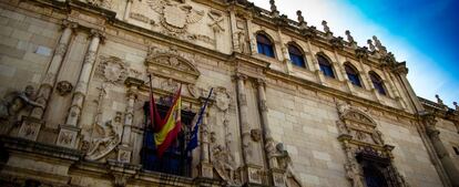 Fachada de la Universidad de Alcalá de Henares