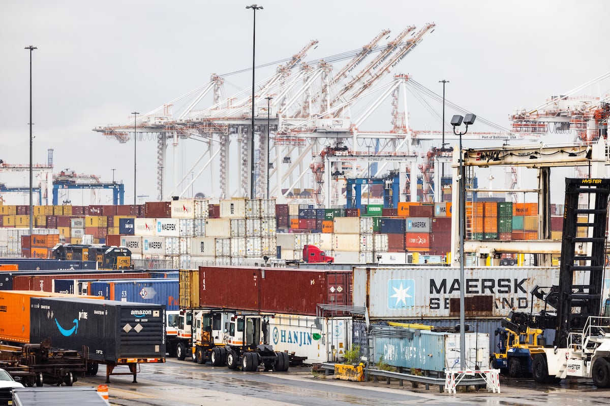 The call for the first strike in decades in the United States ports threatens to block the economy | Economy