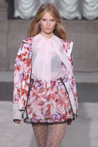 Un diseño de la primera colección de la línea Giamba, de Giambattista Valli.