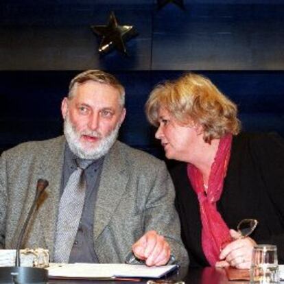La ministra Margarita Winberg y el comisario europeo Franz Fischler.