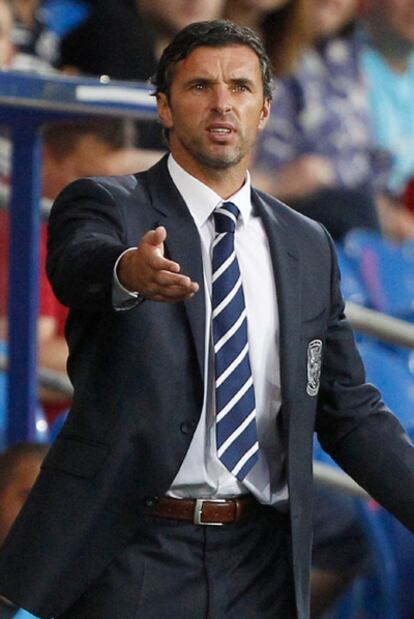 Gary Speed, durante el Gales-Montenegro del pasado septiembre.