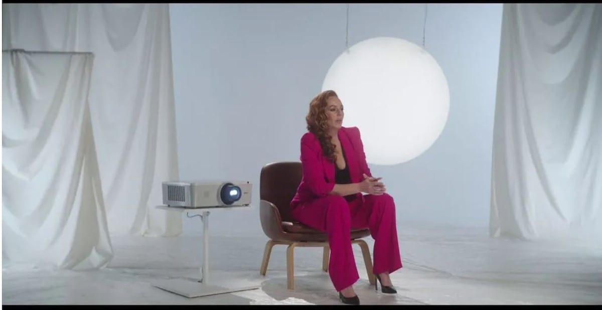 Las llamadas al 016, el teléfono de atención a las víctimas de