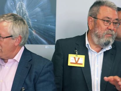 Los secretarios generales de UGT y CC.OO esta mañana en la Comisión Europea.