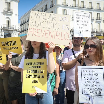MADRID, SPAIN - 2023/09/10: Protesters hold placards expressing their opinions during a demonstration. On the occasion of World Suicide Prevention Day, a demonstration is staged in the streets of Madrid to demand a suicide prevention plan from politicians and rulers. In Spain, the number of suicides continues to rise, according to data from the National Institute of Statistics (INE). (Photo by David Canales/SOPA Images/LightRocket via Getty Images)