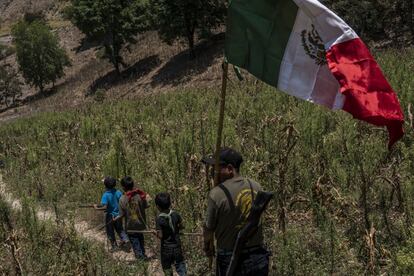 Tras las imágenes de los niños soldados el año pasado, el Gobierno de Guerrero pidió a la policía comunitaria respetar los derechos humanos de los menores.
