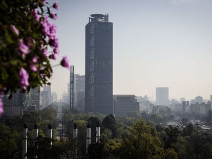 La torre BBVA Bancomer, de Rogers y Legorreta.