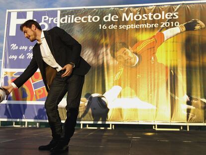 Casillas durante el acto de entrega de la distinción de Hijo Predilecto de la Ciudad de Móstoles.