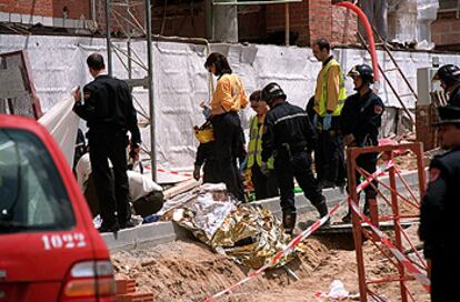 Accidente laboral en una calle de Madrid.