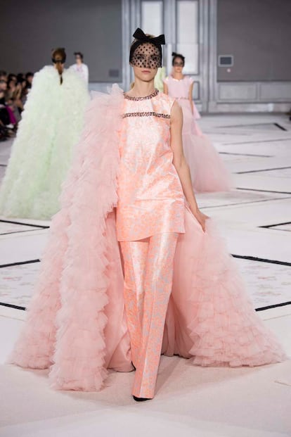 giambattista valli alta costura primavera 2015