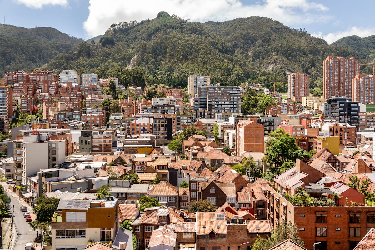 Las ventas de vivienda en Colombia se despeñan en un 45% en 2023 | EL ...