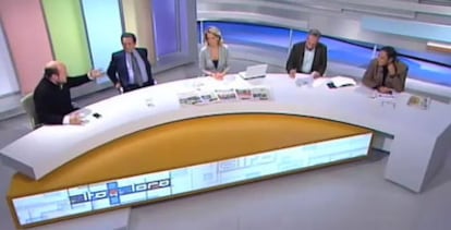 Escena del programa de Telemadrid <i>Alto y Claro</i> donde se produjeron los comentarios soeces de Salvador Sostres.