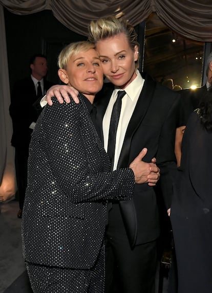 Portia de Rossi con su esposa, Ellen DeGeneres.