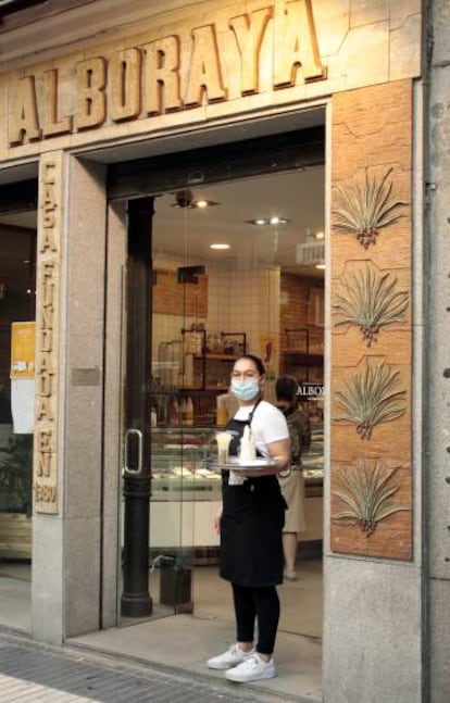 Exterior de la horchatería Alboraya, en la calle Alcalá.