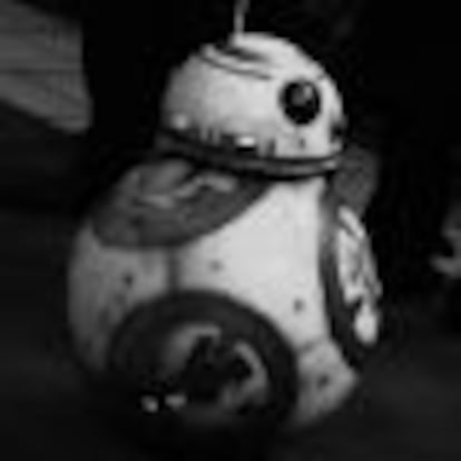 "Star Wars: The Force Awakens" - European Film Premiere - Red Carpet Arrivals