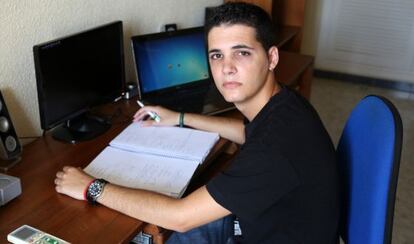 Alejandro Maximiliano estudiaba en Casteldefels y el próximo curso estudiará en Cartagena.