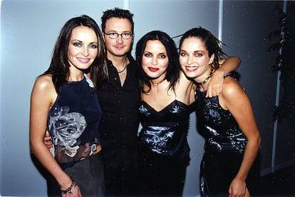 Sharon Corr, Jim Corr, Andrea Corr and Caroline Corr de The Corrs en 1999.