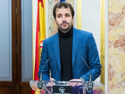 El diputado y portavoz de Podemos, Javier Sánchez Serna, durante una comparecencia, el martes en el Congreso.