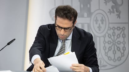 El ministro de Economía, Comercio y Empresa, Carlos Cuerpo, durante la rueda de prensa posterior a la reunión del Consejo de Ministros.