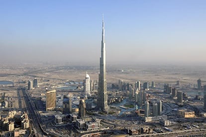 Vista aérea del Burj Dubai, el edificio más alto del mundo.