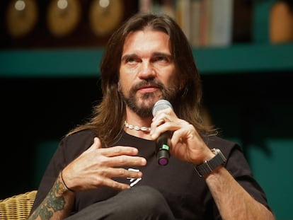 Juanes durante su charla en el Hay Festival de Cartagena.