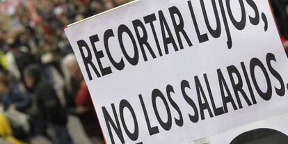 Pancarta en manifestaci&oacute;n del d&iacute;a del trabajador