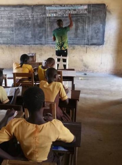 Los alumnos de Owura Kwadwo, durante su clase.