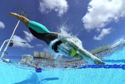 Ariarne Titmus de Australia participa en la competencia de 800m femeninos estilo libre velocidad este martes 10 de abril de 2018, durante el sexto día de los Juegos de la Mancomunidad de 2018, en Gold Coast, Queensland (Australia).