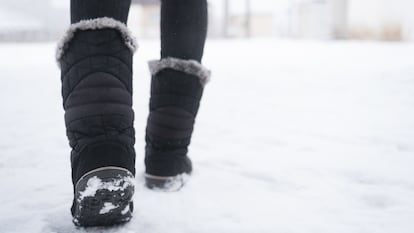 Artículo de EL PAÍS Escaparate sobre un chollo en Amazon: botas de nieve Columbia para mujer al 47% de descuento.