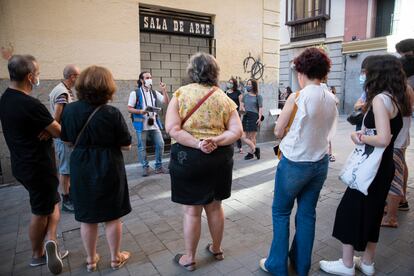 Una de las paradas cerca de la calle de Fuencarral, 46, donde se ubicaba otra de las viviendas de Machado.