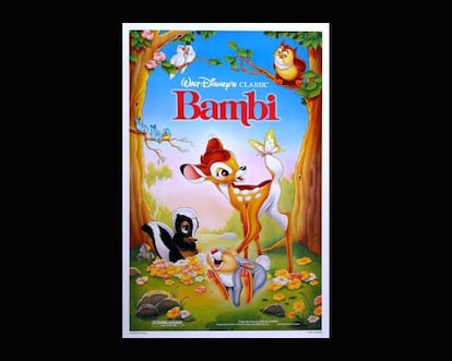 Es una inocente película de dibujos animados de Walt Disney protagonizada por un cervatillo, sí, pero ¿qué niño no lloró con la muerte de la madre de 'Bambi' (1942)? ¿Qué adulto no lo hizo? “Mamita, ¿dónde estás?”, gritaba Bambi. "Tu madre no podrá venir ya más. Los hombres se la han llevado. Debes ser valiente y aprender a andar solito", le dice su padre, que aparece bajo la nieve. Visto a día de hoy, sigue pareciendo cruel. La crítica dijo que era una película demasiado triste para los niños.