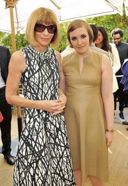 Dunham con la suma sacerdotisa de la moda: Anna Wintour.