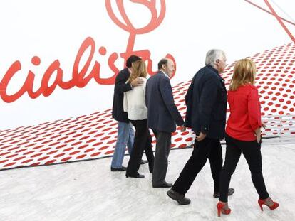 Rubalcaba, al inicio de la conferencia del PSOE.