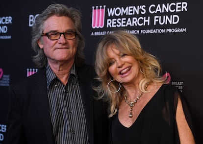 BEVERLY HILLS, CALIFORNIA - FEBRUARY 28: Kurt Russell and Goldie Hawn attend The Women's Cancer Research Fund's An Unforgettable Evening Benefit Gala at the Beverly Wilshire Four Seasons Hotel on February 28, 2019 in Beverly Hills, California. (Photo by Frazer Harrison/Getty Images)