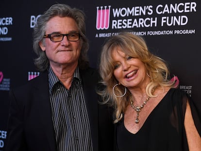 BEVERLY HILLS, CALIFORNIA - FEBRUARY 28: Kurt Russell and Goldie Hawn attend The Women's Cancer Research Fund's An Unforgettable Evening Benefit Gala at the Beverly Wilshire Four Seasons Hotel on February 28, 2019 in Beverly Hills, California. (Photo by Frazer Harrison/Getty Images)