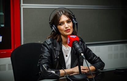 Sara Carbonero en Radio Marca, en una imagen publicada en su Instagram.