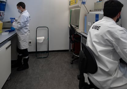 Laboratorio de la base aérea de Torrejón de Ardoz (Madrid), que ha desarrollado un método de detección del coronavirus mediante PCR.