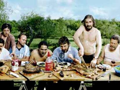 <i>Asado en Mediolaza,</i> de Marcos López.