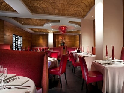 La oferta culinaria no es lo único que distingue a un restaurante de lujo.