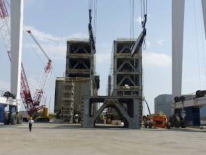 Foto tomada de las compuertas para la ampliacin del Canal de Panam. EFE/Archivo