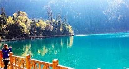 Uno de los 118 lagos del parque nacional de Jiuzhaigou, en la provincia china de Sichuan.