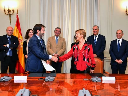 Vicente Guilarte (presidente CGPJ) y Victoria Ortega (presidenta CGAE).