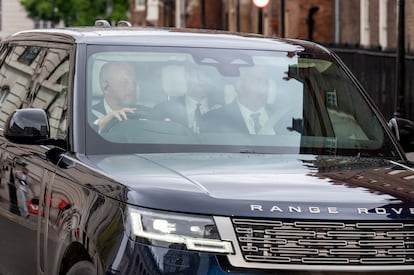 El príncipe Enrique a su llegada a Clarence House, el 10 de septiembre de 2025. 
