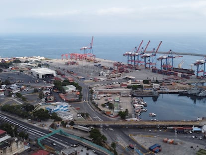 El puerto de la empresa estatal Bolivariana de Puertos en La Guaira, el 17 de abril.