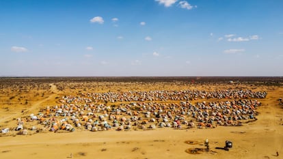 Fotografía aérea del campamento para desplazados internos de Latam en Dolow, en Somalia.