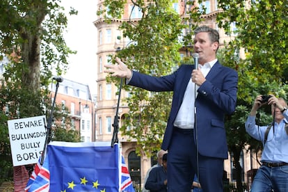 Europeista convencido y contrario inicialmente al Brexit, Keir Starmer participa en una manifestación contra el Brexit el 31 de agosto de 2019 en Londres.
