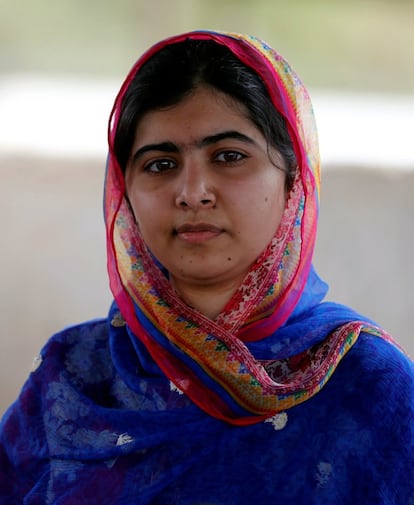 Malala Yousafzai, 19 años. Después de que un grupo de talibanes le disparara en 2012 por hablar en contra del beto al que somenten a las mujeres en la educación, esta paquistaní se convirtió en la Nobel más joven de la historia, recibiendo el premio a la Paz a los 17 años. Creó una fundación para asegurar a las niñas un mínimo de 12 años de educación de calidad. Malala continúa en la actualidad con su activismo por los Derechos Humanos, exigiendo respuesta a los líderes políticos mundiales.