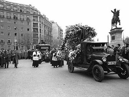 Entierro de Gregorio Marañón en marzo de1960 .